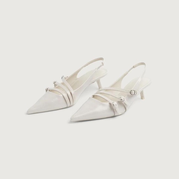 Oak + Fort pointed toe white mules - Picture 1 of 5